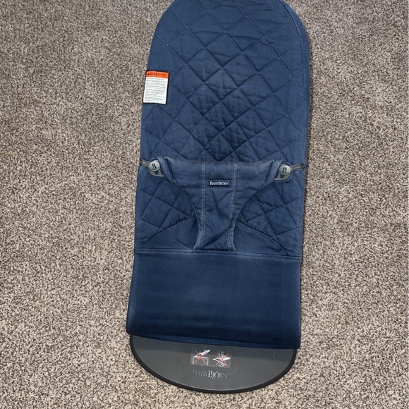 Midnight blue baby bjorn bouncer - Picture 2 of 5
